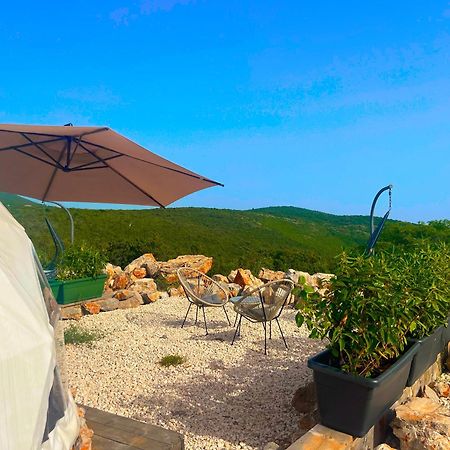 Hotel Glamping Rose Radovici Esterno foto