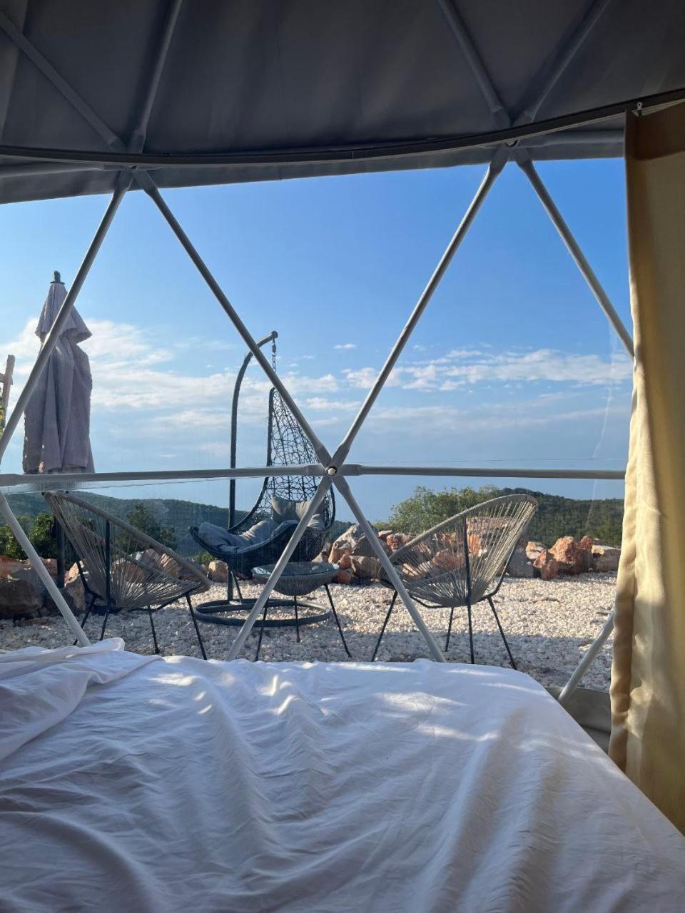 Hotel Glamping Rose Radovici Esterno foto