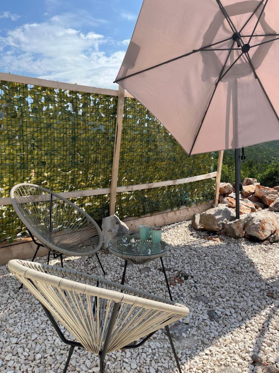 Hotel Glamping Rose Radovici Esterno foto