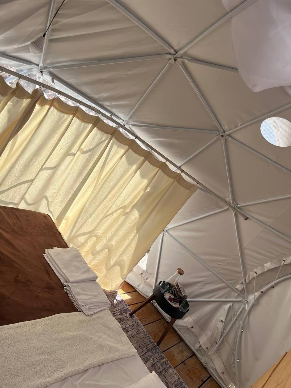 Hotel Glamping Rose Radovici Esterno foto