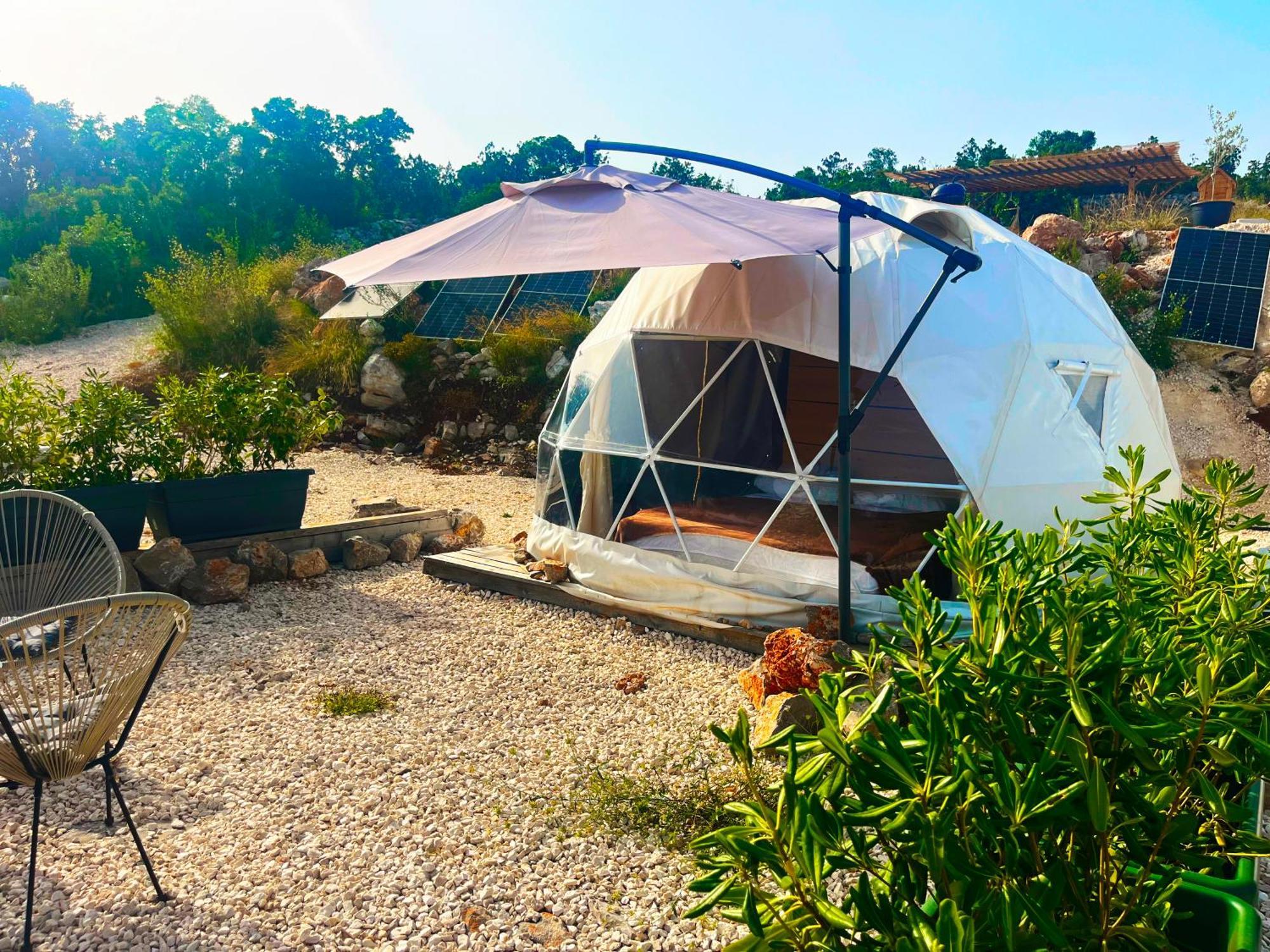 Hotel Glamping Rose Radovici Esterno foto